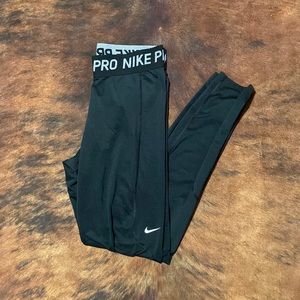 Nike Pro leggings
